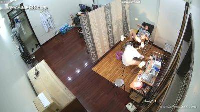 Hackers use the camera to remote monitoring of a lover's home life.615 - hclips - China